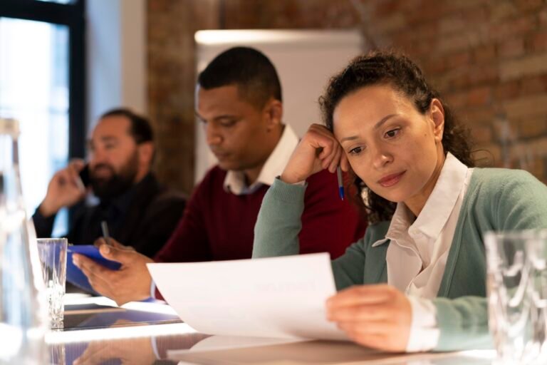 Lavori ben pagati senza laurea: settori e stipendi