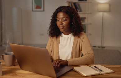 Come scegliere una laurea online per far avanzare la tua carriera professionale